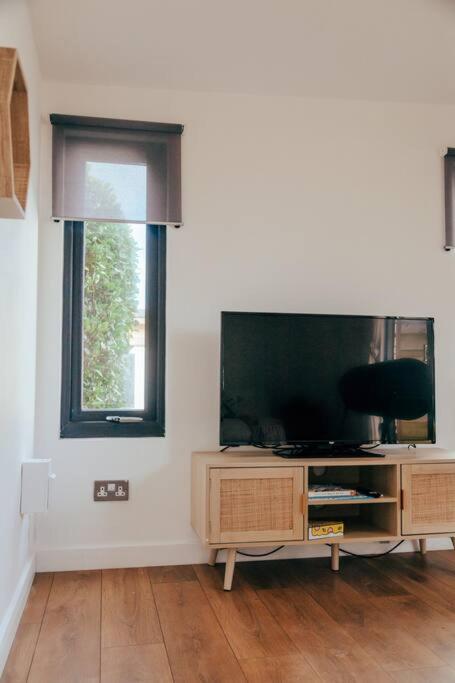 The Hideout - Newquay - Fully Stocked Eco Escape Villa Kültér fotó
